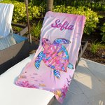 Personlig strandhandduk med havsdjur design superstor och snabbttorkande med namn perfekt present för semester eller födelsedag