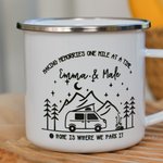 Personalizzato Home Is Where We Park It Campfire Mountain Forest Design 12 oz tazza smaltata con nome Anniversario Regalo di compleanno per coppia