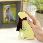 Personalized Lab Silhouette Wooden Figurine Plaque Ornament with Name Collectible Statue Desk Decor Birthday Gift for Dog Lovers Owners