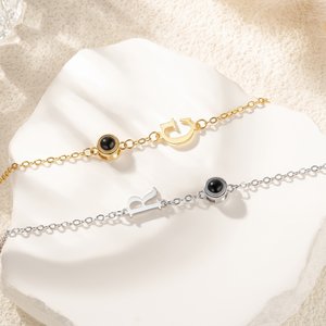 Bracciale personalizzato con foto di proiezione con iniziali microincise e 100 lingue ti amo Gioielli raffinati Regalo di compleanno anniversario per donne