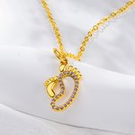 Collier personnalisé d'empreintes de pieds de bébé et de maman avec pierre de naissance Cadeau de douche de bébé pour nouvelle maman