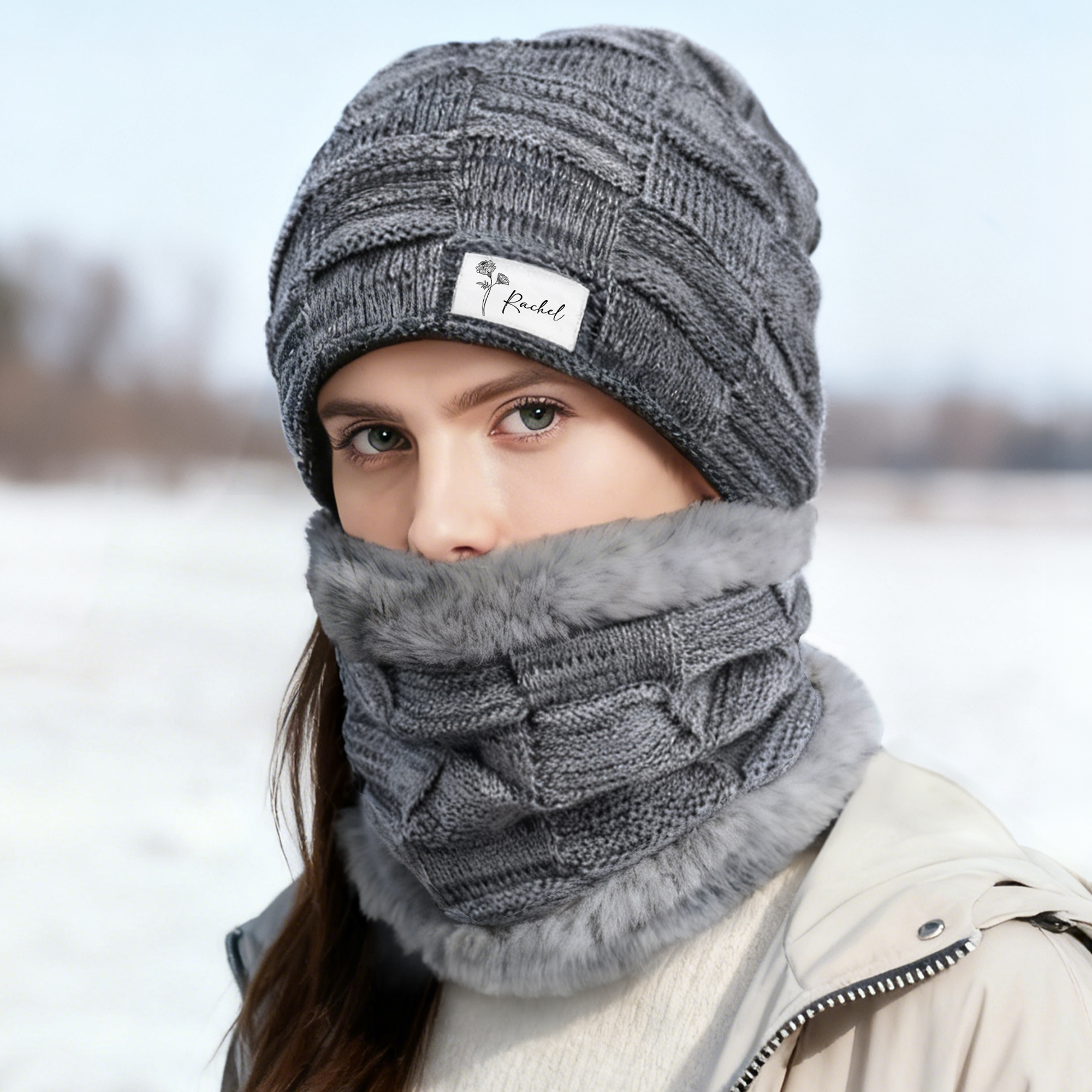 Bonnet et cache-cou en tricot avec nom et fleur de naissance personnalisée Cadeau d'anniversaire pour les hommes et les femmes