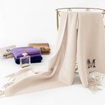 Écharpe Brodée en Faux Cachemire Doux Personnalisée avec Initiale Fleurie et Nom Long Châle avec Frange Cadeau d'Hiver Anniversaire pour Famille Ami