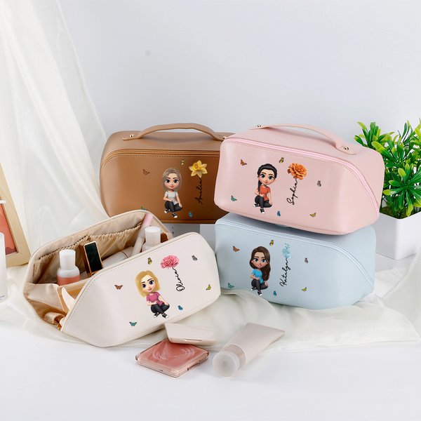 Personalized Birth Flower 3D Cartoon Girl PU Leather Portable Wide Open Makeup Bag with Name Travel Accessories Mother's Day Birthday Gift for Women