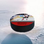 Personlig ishockeypuck med text och foto perfekt för träning födelsedagspresent lagminnen för hockeyfans och spelare