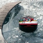 Personlig ishockeypuck med text och foto perfekt för träning födelsedagspresent lagminnen för hockeyfans och spelare