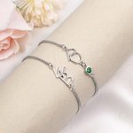 Gepersonaliseerde minimalistische dubbele in elkaar grijpende initialen armband met geboortesteen sieraad verjaardag verjaardagscadeau voor vrouwen