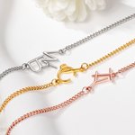 Gepersonaliseerde minimalistische dubbele in elkaar grijpende initialen armband met geboortesteen sieraad verjaardag verjaardagscadeau voor vrouwen