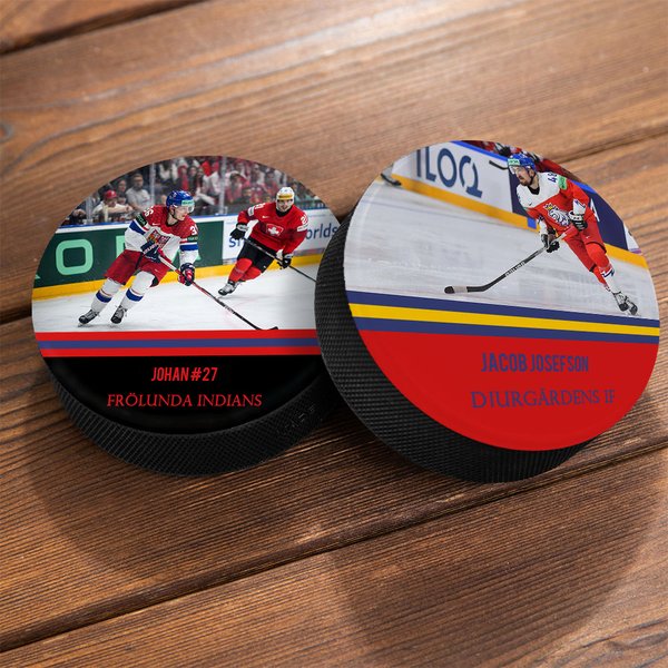 Personlig ishockeypuck med text och foto perfekt för träning födelsedagspresent lagminnen för hockeyfans och spelare