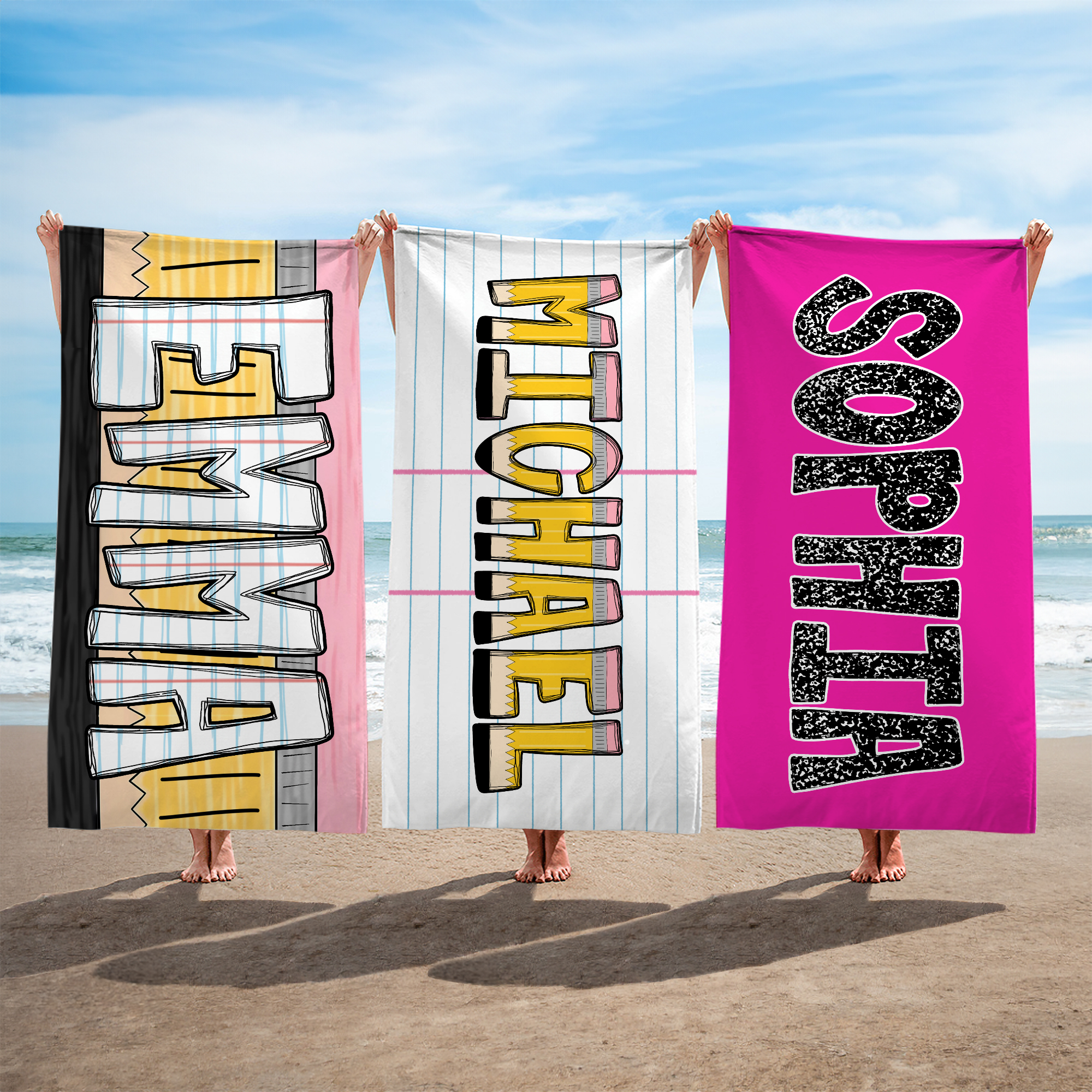 Serviette de plage en microfibre à séchage rapide avec Alphabet Nom Cadeau d'anniversaire pour la famille, les amis et les enseignants.