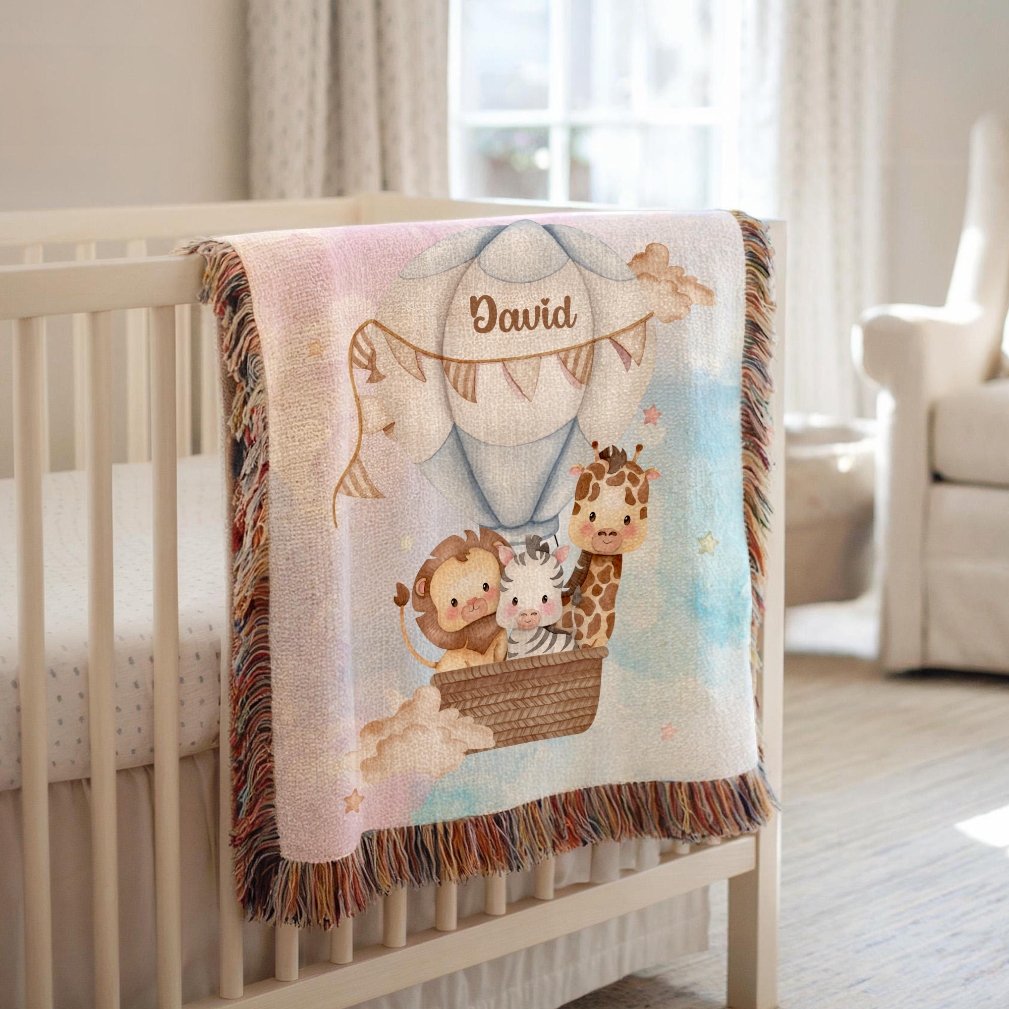 Couverture à pompons personnalisée avec nom et ballon aquarelle animal Cadeau d'anniversaire pour enfants et famille