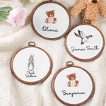 Personnalisé Ourson Lapin Nom Brodé Ornement Nursery Decor Birthday Baby Shower Gift for Baby Newborn