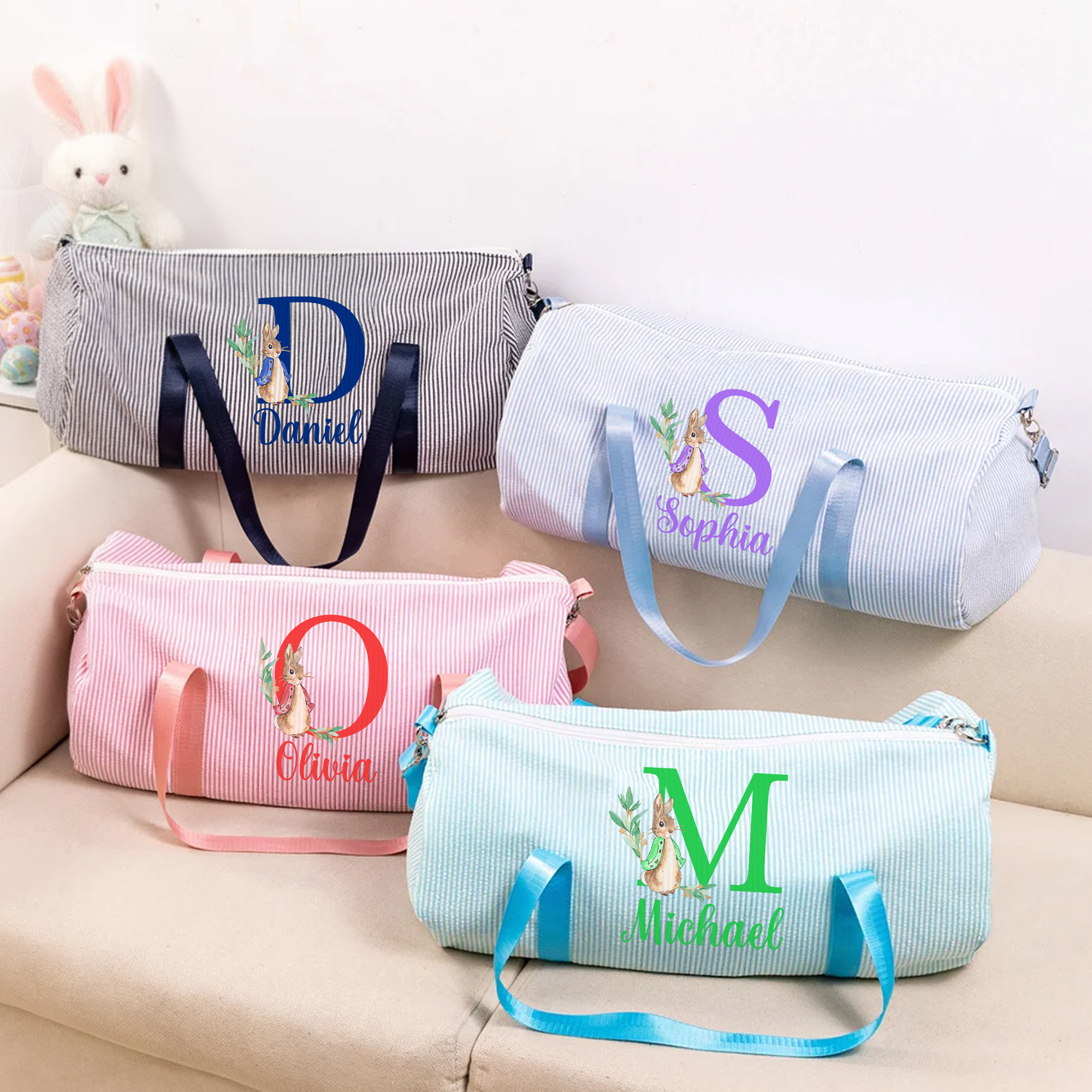 Sac de voyage personnalisé en toile à rayures Peter Rabbit avec nom et bandoulière Cadeau de Pâques pour les enfants