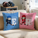Taie d'oreiller personnalisée en forme de dessin animé de joueur de hockey sur glace avec nom, numéro et initiale Cadeau d'anniversaire pour les amoureux du hockey