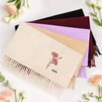 Bufanda personalizada suave y cálida con flor de nacimiento y nombre con borlas accesorio de invierno regalo de aniversario y cumpleaños para familia