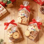 Personalized Christmas Theme Design Waterproof Stickers Labels with Name Christmas Decor Party Favors for Family Friends