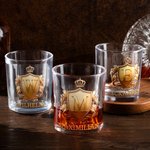Personalisiertes 300ml Whiskey-Glas im Goldenen Wappen-Design mit Namen und Initiale Vatertag Weihnachten Geschenk für Herren Papa Whisky-Liebhaber