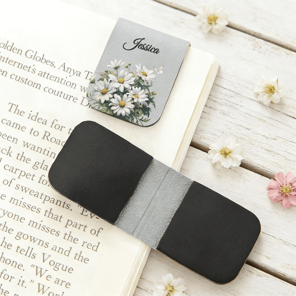 Gepersonaliseerde Geboortebloem Magnetische PU Lederen Bladwijzer Clip met Naam Lezen Verjaardagscadeau voor boekenliefhebbers Bookworms