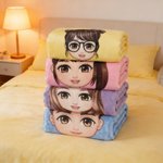 Personalisierte Niedliche Cartoon-Figur Kuscheldecke mit Namen Geburtsblume Herzen Geburtstag Weihnachten Geschenk für Mädchen Jungen Kinder