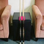 Gepersonaliseerde Biljart Cue Houder Klauw met Naam Houdt 2-4 Sticks Tafel Accessoire Biljart Hall Club Verjaardagscadeau voor liefhebbers van Biljartspelers