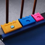 Gepersonaliseerde Biljart Cue Houder Klauw met Naam Houdt 2-4 Sticks Tafel Accessoire Biljart Hall Club Verjaardagscadeau voor liefhebbers van Biljartspelers