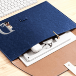 Caricatura Personalizada PU Carpeta de cuero Maletín con nombre y la inicial de negocios portátil Suministros Regalo de cumpleaños para el personal Colegas