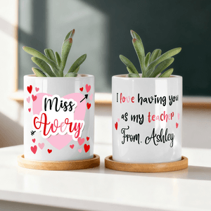 Personalized Pink Love Heart Arrow Plant Pot with Surname Text and Wooden Base Birthday Appreciation Valentine's Day Gift for Teacher