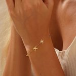 Bracelet Personnalisé avec 1-6 Initiales Fleurs Pierres de Naissance Breloques Mélangées Cadeau Anniversaire Saint-Valentin pour Femmes