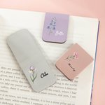 Personlig Födelseblomma Flerfärgad PU läder Magnetiskt bokmärkesklämma med namn Daglig användning Födelsedagspresent för läsentusiaster Bokmalar