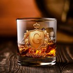 Bicchiere da whisky personalizzato in vetro da 295 ml con iniziale nome e distintivo dorato regalo di compleanno per uomini o appassionati di whisky