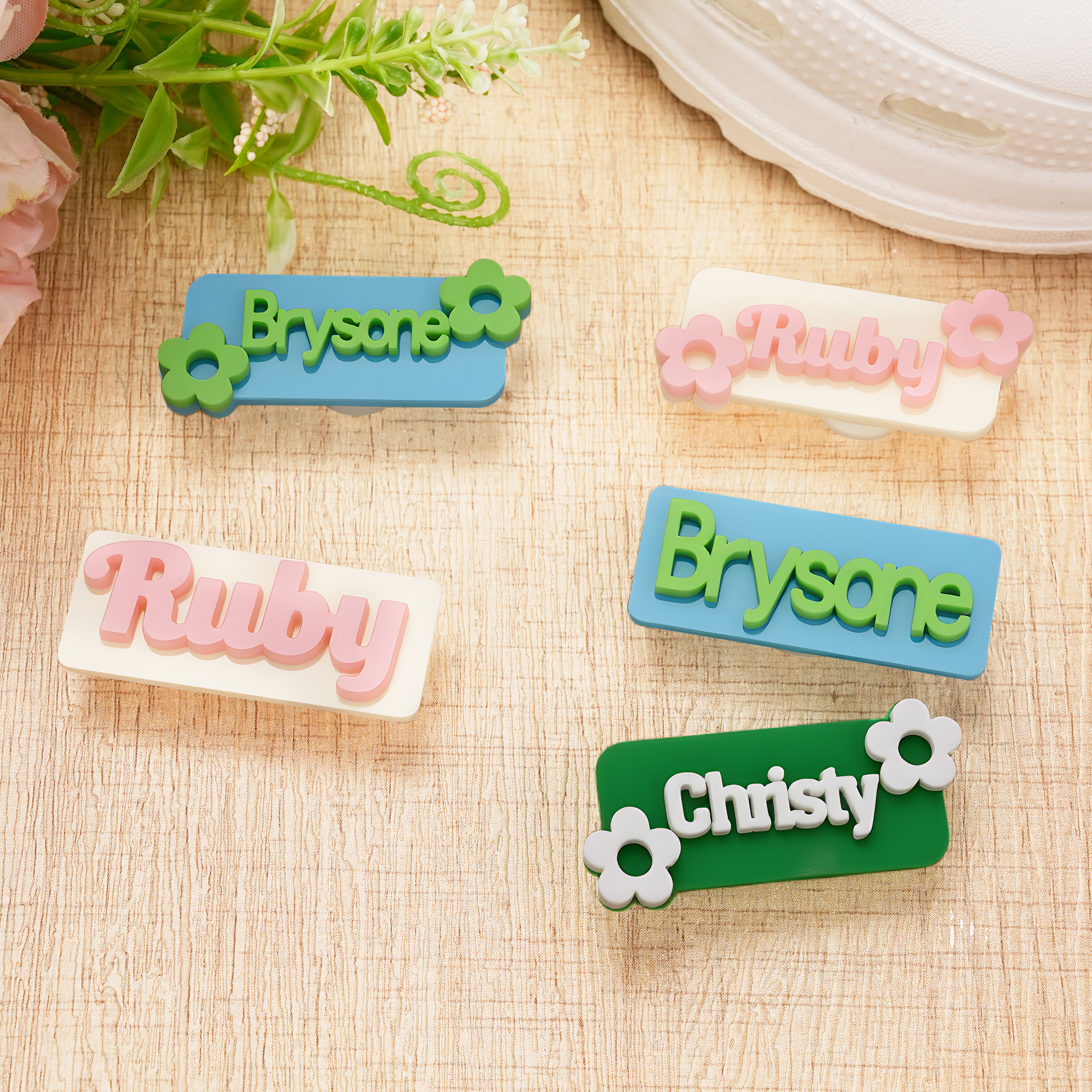 Personnalisé fleur carrée breloque chaussures multicolore avec nom chaussures décoration quotidienne porter cadeau d'anniversaire pour amis famille