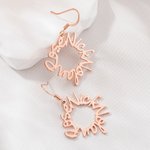 Gepersonaliseerde familienaam hoepel oorbellen sierlijke sieraden verjaardag verjaardagscadeau voor vrouwen