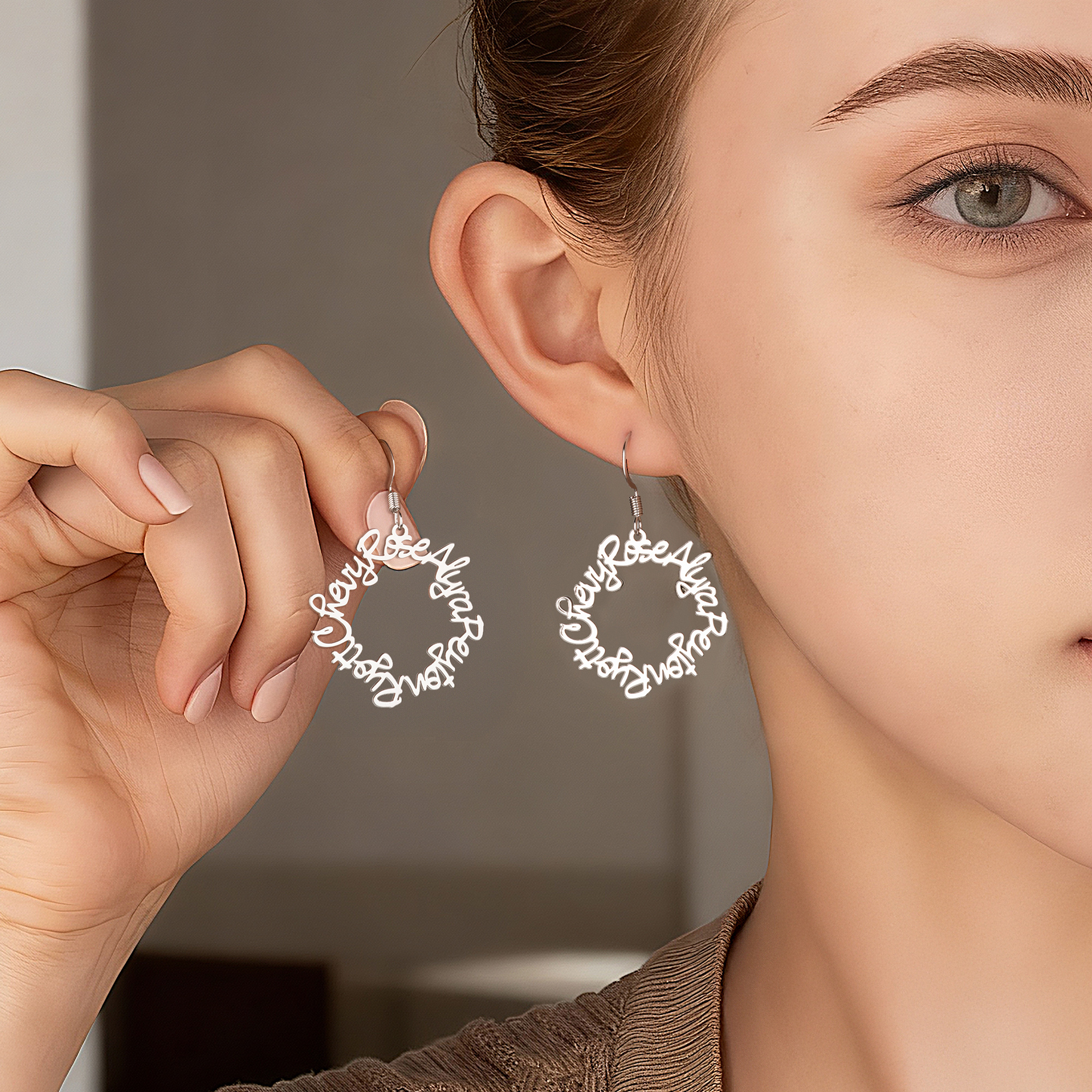 Boucles d'oreilles personnalisées avec nom de famille Bijoux délicats Cadeau d'anniversaire pour femmes