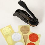 Gepersonaliseerd boek Embosser Stempel Zwart Hand Held Embosser met Opbergtasje Verjaardagsgeschenk voor boekenliefhebber Lezer