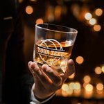 Personalised Basketball-Themed Whiskey Decanter with Engraved Team Name Daily Use Birthday Gift for Whiskey Lover