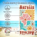 Toalla de playa personalizada multicolor de secado rápido con flores y nombre regalo de cumpleaños vacaciones de verano y fiesta para mujeres