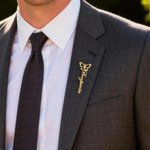 Henkilökohtainen Elegantti Butterfly Lapel Brooch Pin nimi kihlaus häät lahja Bridesmaids Groomsmenille