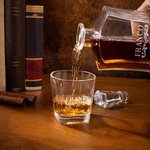 Personalized Wreath Initial Whiskey Decanter with Name Bar Accessory Father's Day Gift for Men Whiskey Lovers