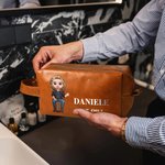 Borsa da toilette personalizzato in pelle PU con personaggio, nome e testo, accessorio da viaggio  - Regalo per uomini