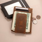 Gepersonaliseerde Initialen Naam RFID-afgeschermde Magnetische Slanke Leren Portemonnee Geldclip met Gegraveerde Tekst Verjaardag Vaderdag Cadeau voor Mannen