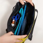 Borsa personalizzata con personaggio animato e nome, tessuto Oxford con tasca a rete - Regalo per infermiere o personale medico