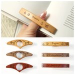 Portapagine personalizzato in legno con nome inciso accessorio per comoda lettura regalo di compleanno per amanti dei libri