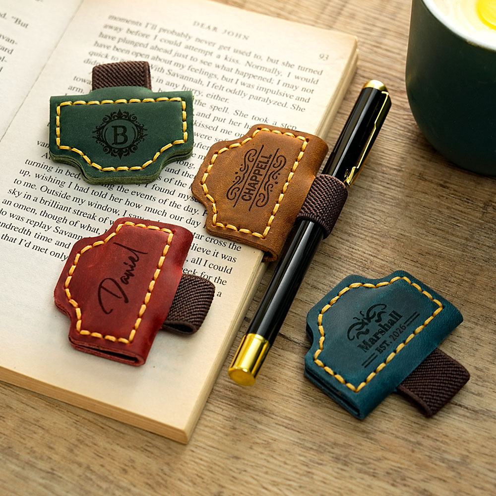 Marque-page magnétique en cuir avec porte-stylo Fournitures de lecture Anniversaire Ecole Bureau Cadeau pour amoureux des livres Bookworm