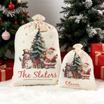 Personalisierte Weihnachtsmann Schneemann Weihnachtsbaum Drawstring Geschenkbeutel mit Namen und hölzernen Tag Weihnachtsgeschenk für Kinder