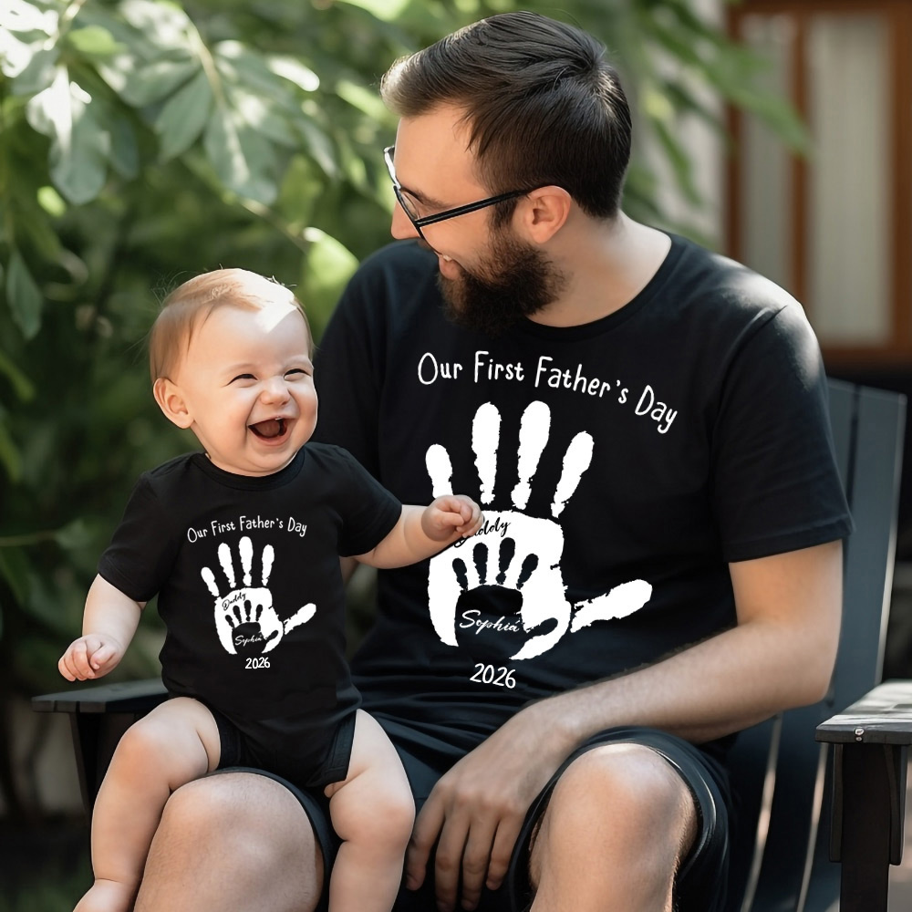 T-shirt Onesie Bébé avec Empreintes des Paumes Personnalisé avec Nom et Année Cadeau Anniversaire Fête des Pères pour Nouveau Papa Bébé