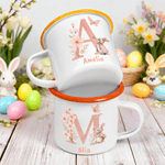 Gepersonaliseerde Watercolor Paashaas Bloemen Initiaal 12 oz Gekleurde Rand Emaille Mok met Naam Pasen Verjaardagscadeau voor Kinderen Meisjes