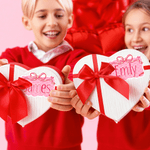 Personalisierte niedlichen Bogen Herz rosa Aufkleber mit Namen Satz von 2 Geschenk Dekor Valentinstag Geschenk für Kinder Frauen Männer