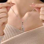 Collana personalizzata con microincisioni di proiezione di foto del fiore dell'amore eterno Gioielli da donna Regalo di compleanno e anniversario per le donne