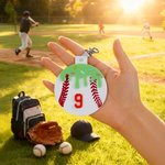 Personalisierte Eiscreme Tropf Baseball Schlüsselanhänger mit Nummer Geburtstag Team Geschenk für Trainer Baseball-Liebhaber Teamkollege
