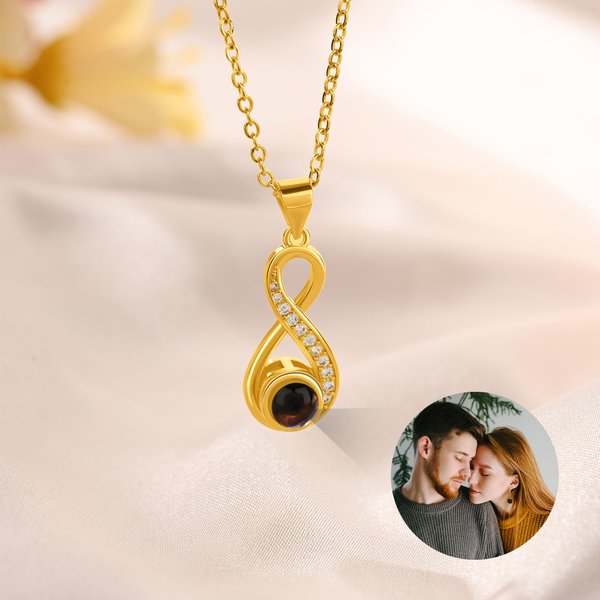 Collana personalizzata con microincisioni di proiezione di foto del fiore dell'amore eterno Gioielli da donna Regalo di compleanno e anniversario per le donne